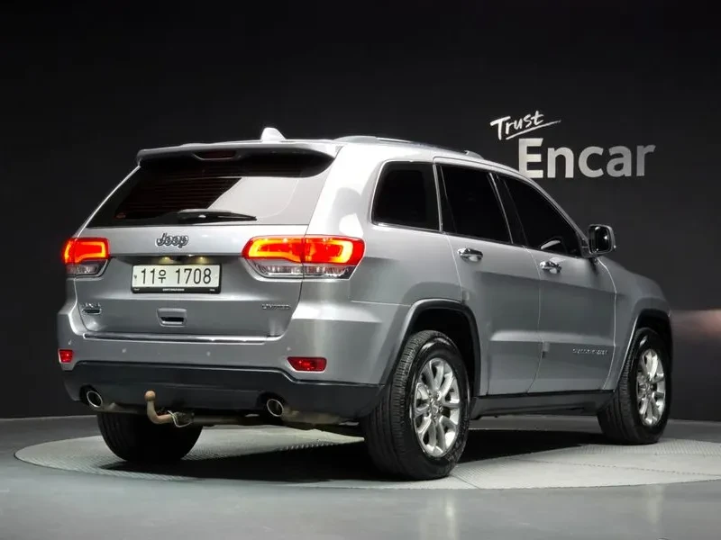 Jeep Grand cherokee 3.0 DIESEL LIMITED WK2, снимка 2 - Автомобили и джипове - 55298696