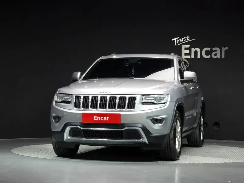 Jeep Grand cherokee 3.0 DIESEL LIMITED WK2, снимка 3 - Автомобили и джипове - 55298696