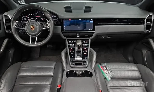 Porsche Cayenne 3.0* Люк* Камера* Подгрев, снимка 5 - Автомобили и джипове - 56684384