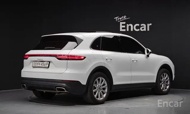 Porsche Cayenne 3.0* Люк* Камера* Подгрев, снимка 4 - Автомобили и джипове - 56684384
