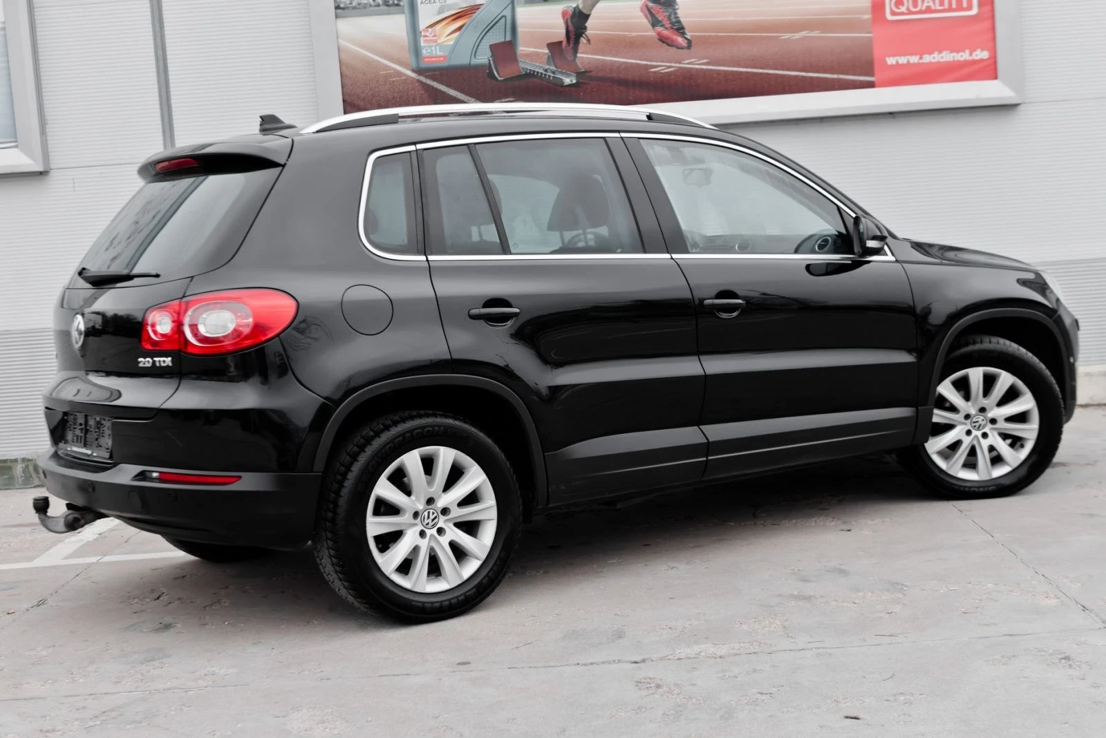 VW Tiguan 2.0 TDI 4x4 Auto - изображение 6