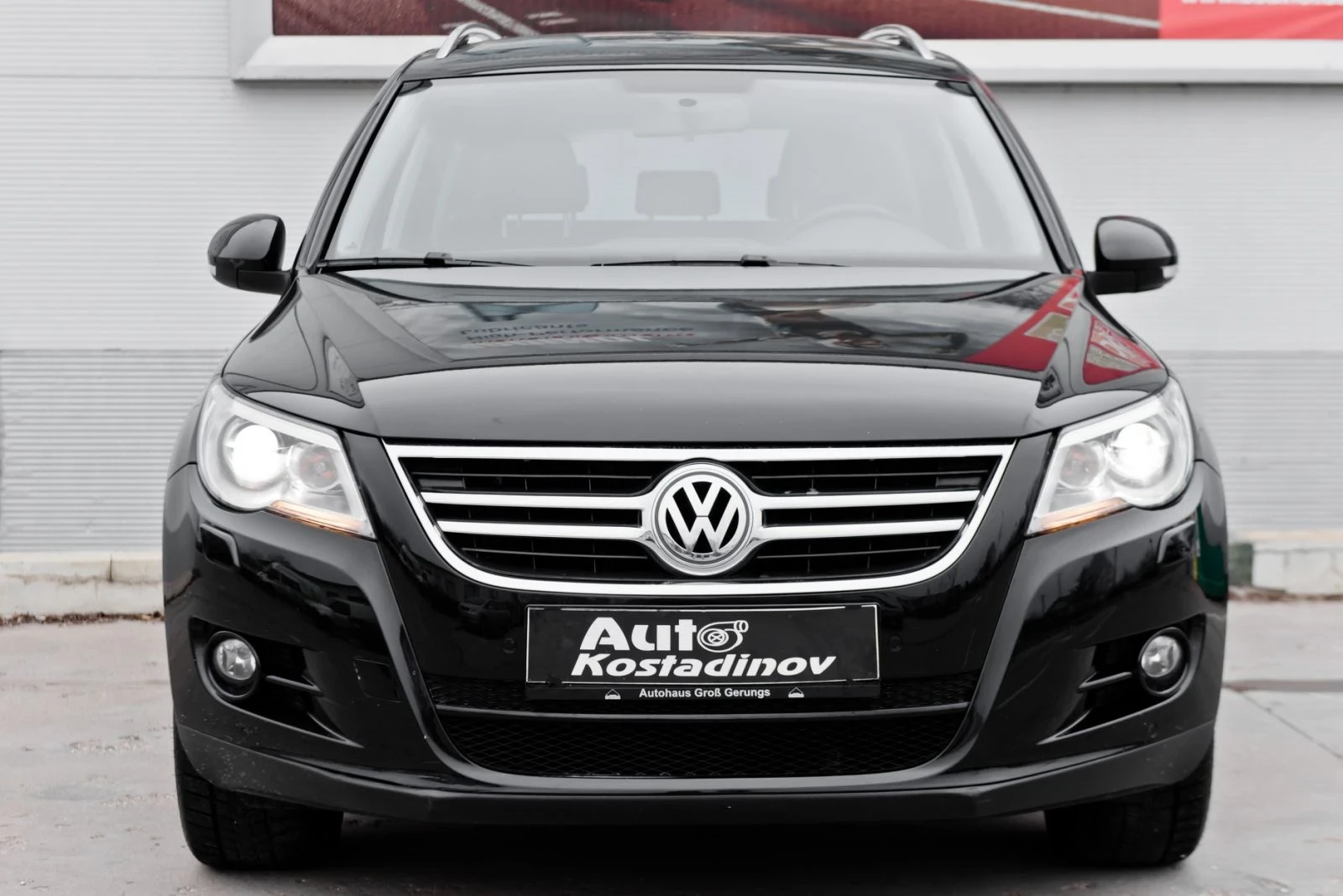 VW Tiguan 2.0 TDI 4x4 Auto - изображение 2