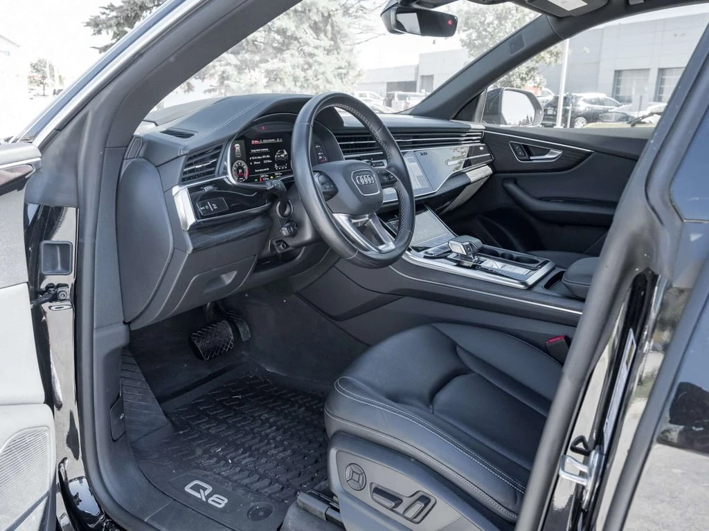 Audi Q8 * S Line quattro Prestige * CARFAX * ЦЕНА ДО БГ - изображение 9