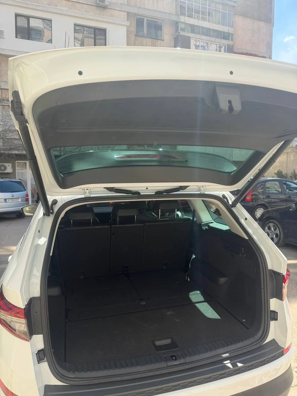 Skoda Kodiaq Vision Plus, снимка 15 - Автомобили и джипове - 54145293