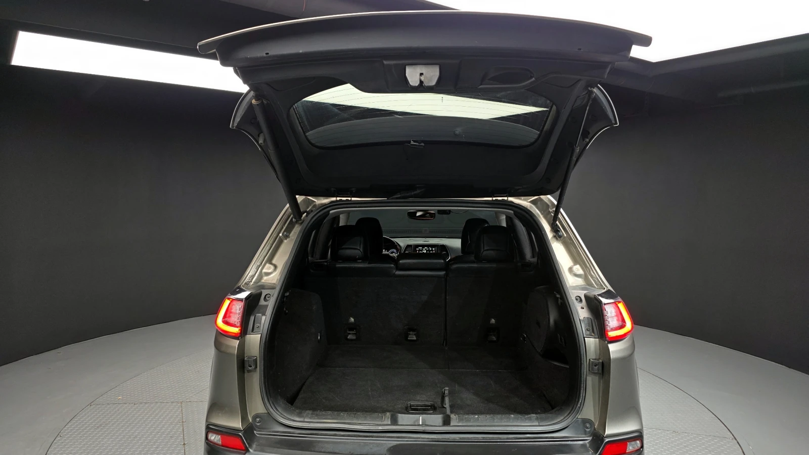 Jeep Cherokee Rongitude AWD | Mobile.bg � ����������� 17