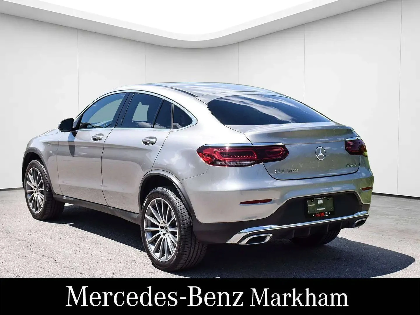 Mercedes-Benz GLC 300 AMG PREMIUM PKG ЦЕНА ДО БЪЛГАРИЯ АВТОКРЕДИТ, снимка 5 - Автомобили и джипове - 55557755