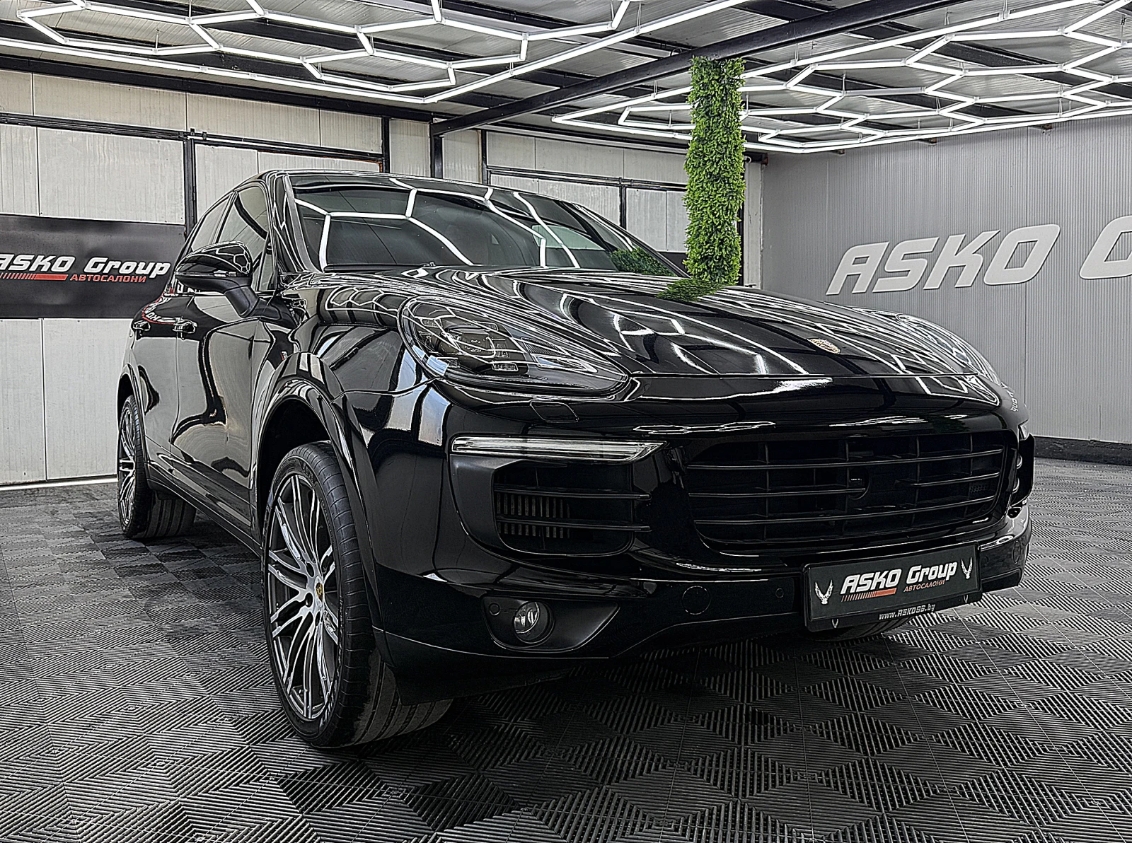 Porsche Cayenne PANORAMA/ПОДГРЕВ ОБДУХВАНЕ КАМЕРА СОБСТВЕН ЛИЗИНГ, снимка 3 - Автомобили и джипове - 55738522