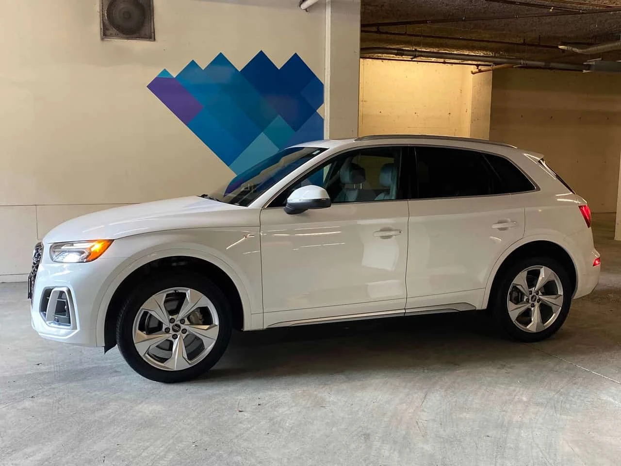 Audi Q5 * Progressiv * CARFAX * ОПЦИЯ ЗА ФИНАНСИРАНЕ, снимка 2 - Автомобили и джипове - 55772009