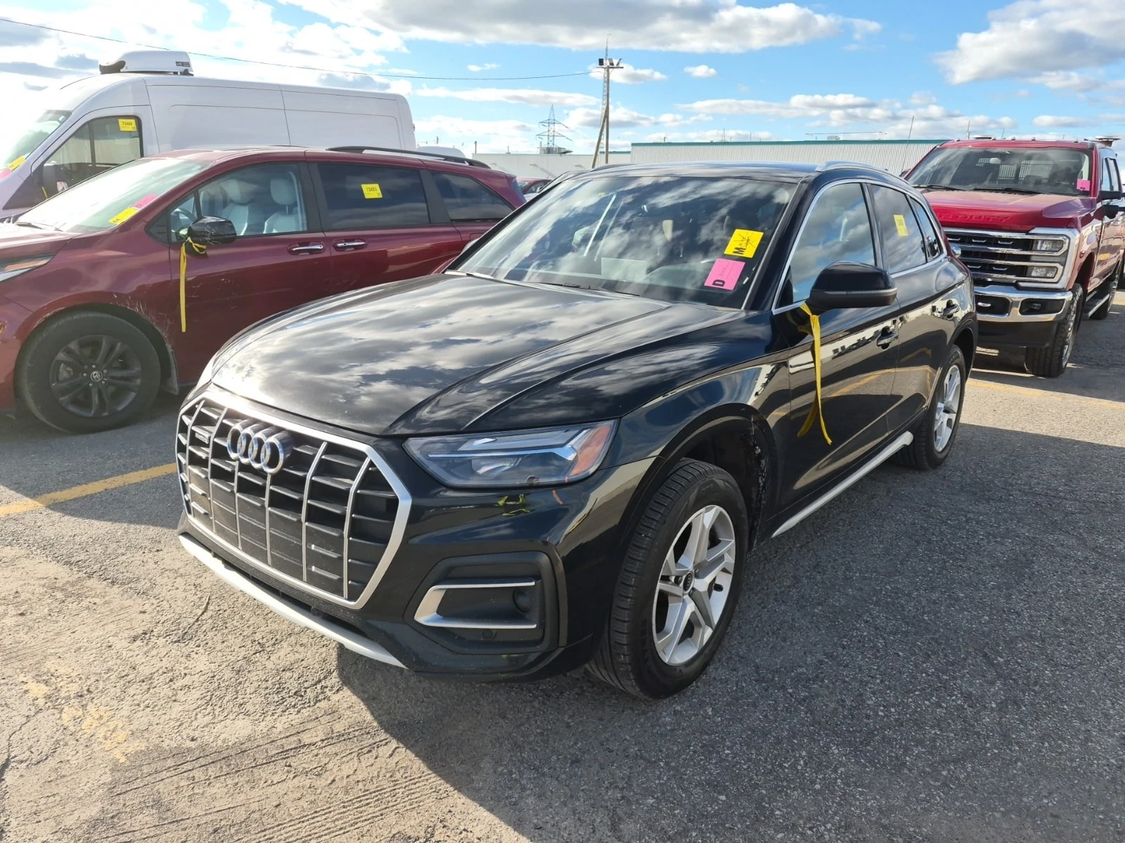 Audi Q5 * KOMFORT * DISTRONIC* ДВА КЛЮЧА* 