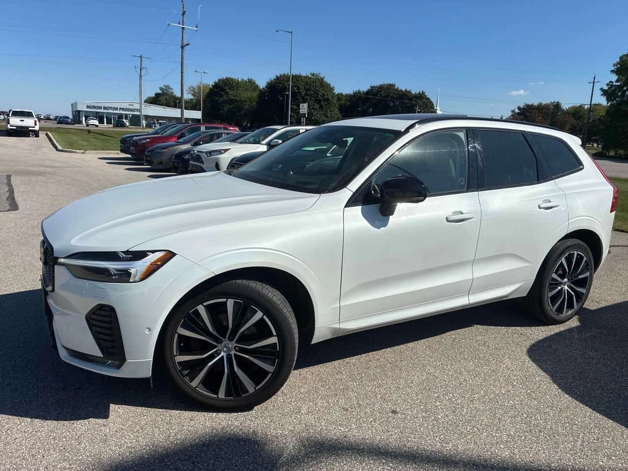 Volvo XC60 * Ultimate Dark Theme * CARFAX * ���������� | Mobile.bg � ����������� 2