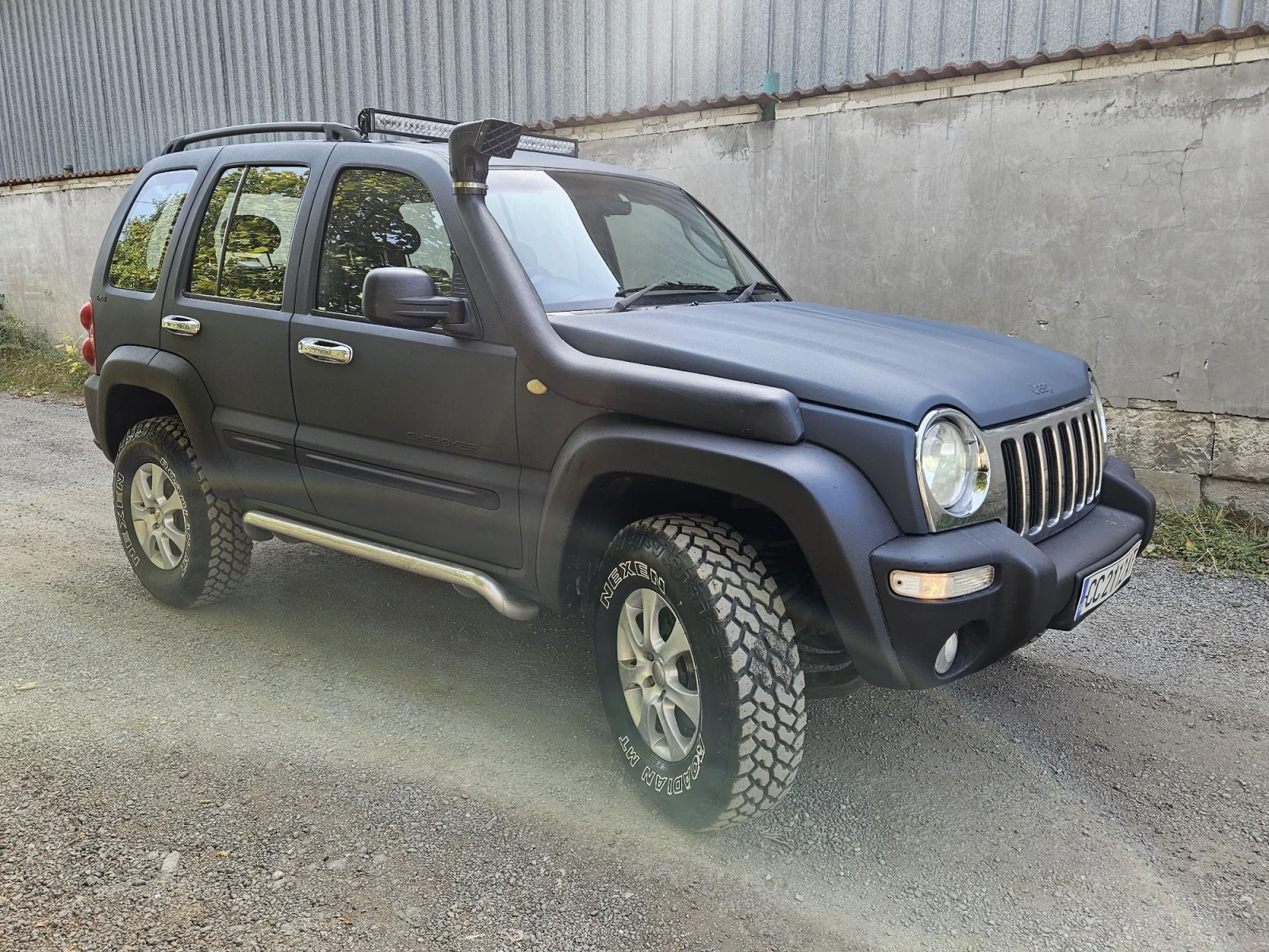 Jeep Cherokee 3.7i ГАЗ, снимка 3 - Автомобили и джипове - 56390589