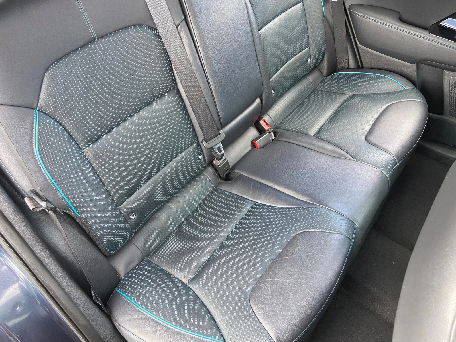 Kia Niro 64kWh-SOH100%, снимка 15 - Автомобили и джипове - 56666443