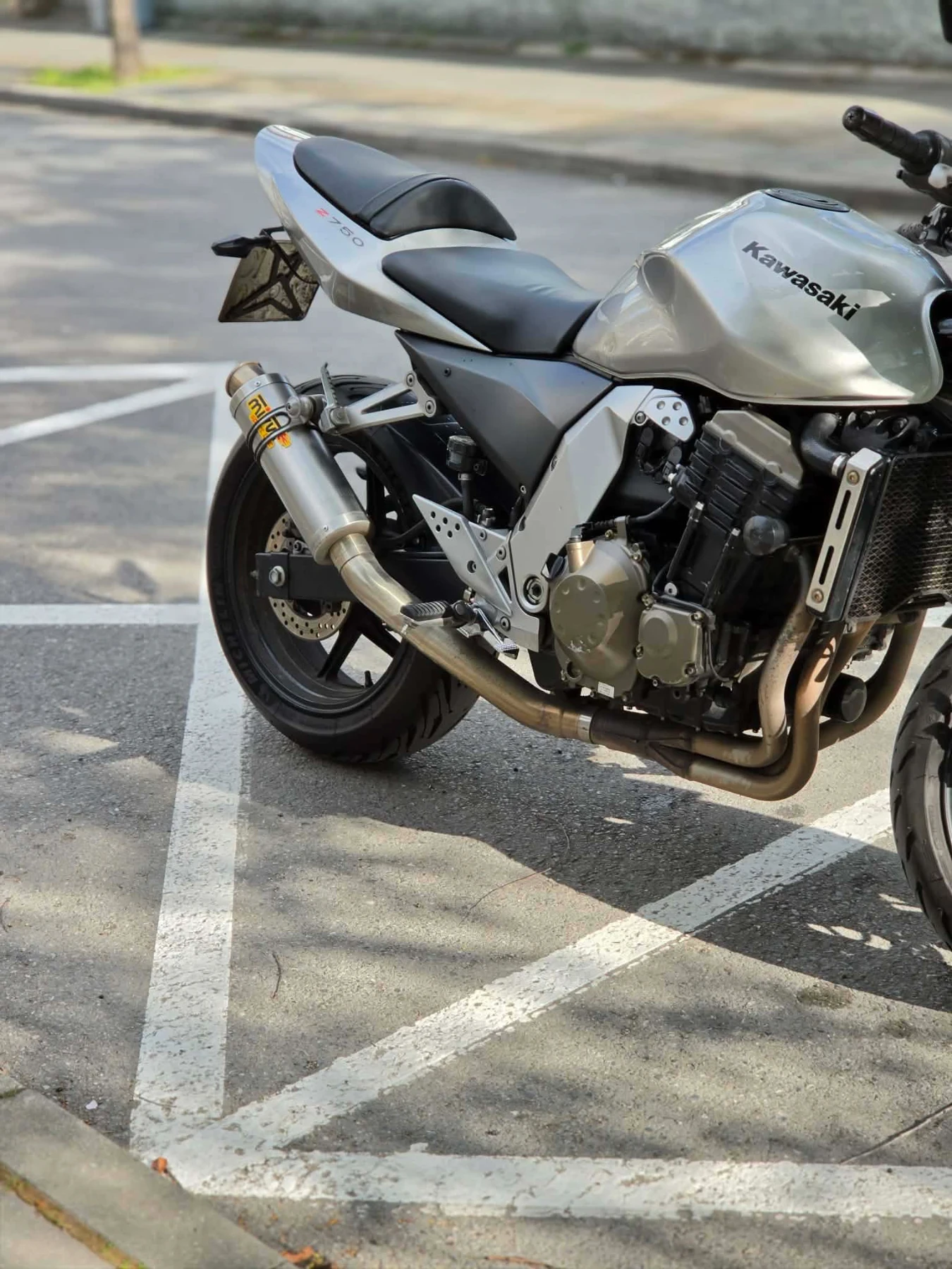 Kawasaki Z Z, снимка 14 - Мотоциклети и мототехника - 54307151