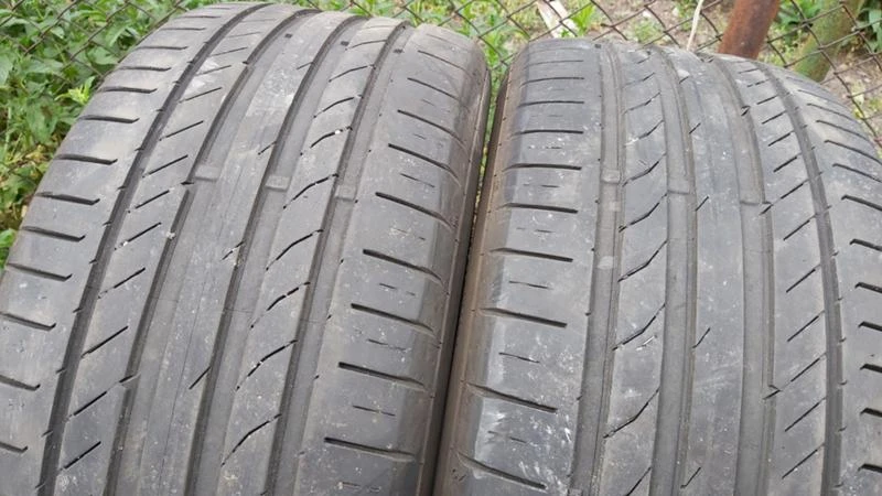 Гуми Летни 235/45R17, снимка 2 - Гуми и джанти - 29261546