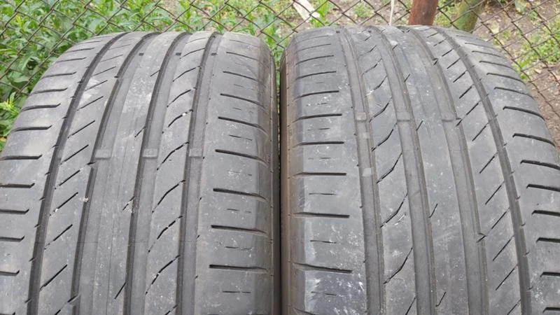 Гуми Летни 235/45R17, снимка 1 - Гуми и джанти - 29261546