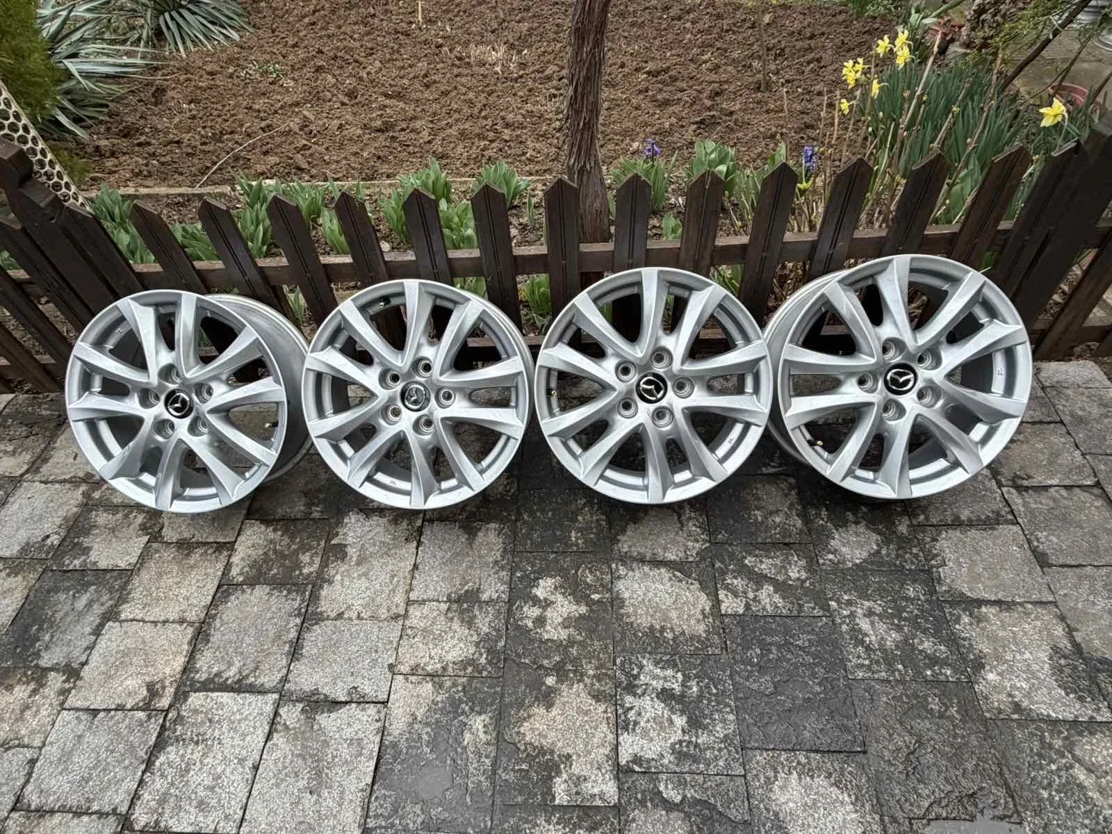 Джанти за Mazda