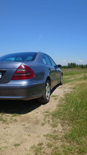 Mercedes-Benz E 270 2.7 CDI, снимка 4