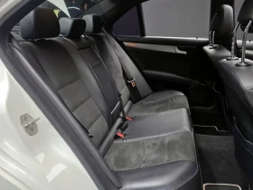 Mercedes-Benz C 220 2.2, снимка 12