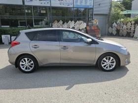 Toyota Auris 2.0 d4d --FULL, снимка 4
