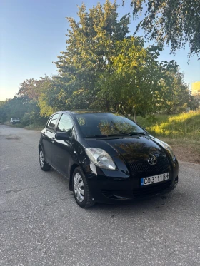 Toyota Yaris, снимка 2