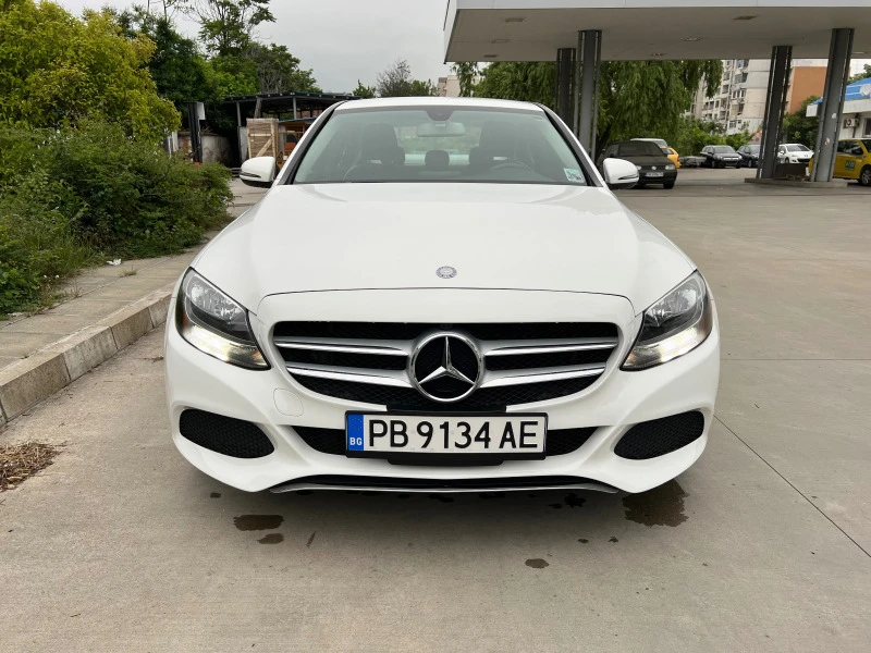 Mercedes-Benz C 300, снимка 2 - Автомобили и джипове - 48597611