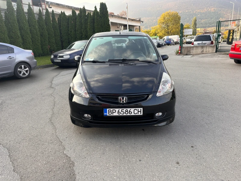 Honda Jazz 1.4i - КЛИМАТИК - РЕАЛНИ КИЛОМЕТРИ, снимка 2 - Автомобили и джипове - 47757196