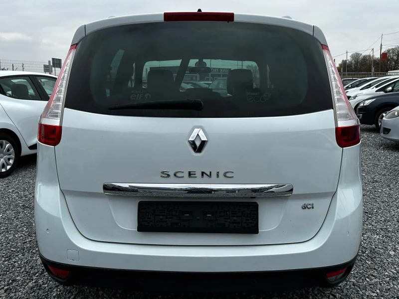 Renault Scenic 1.6dci BOSE, снимка 5 - Автомобили и джипове - 47846305