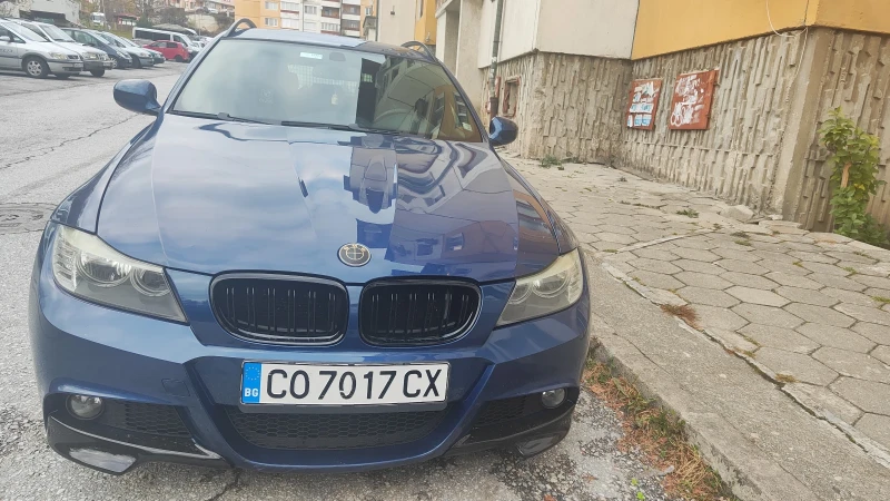 BMW 320, снимка 1 - Автомобили и джипове - 48002918