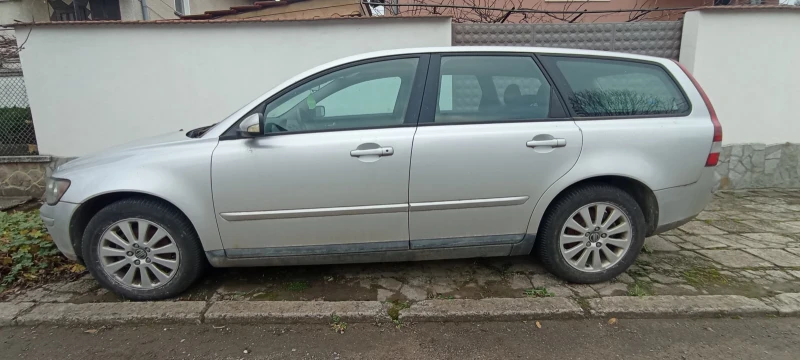 Volvo V50 1.8, снимка 6 - Автомобили и джипове - 48004273