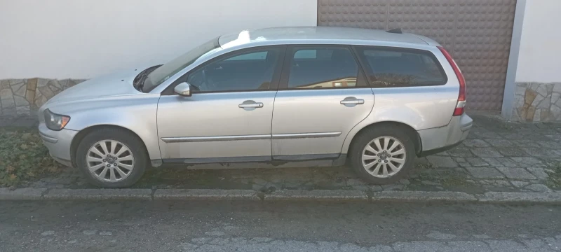 Volvo V50 1.8, снимка 4 - Автомобили и джипове - 48004273