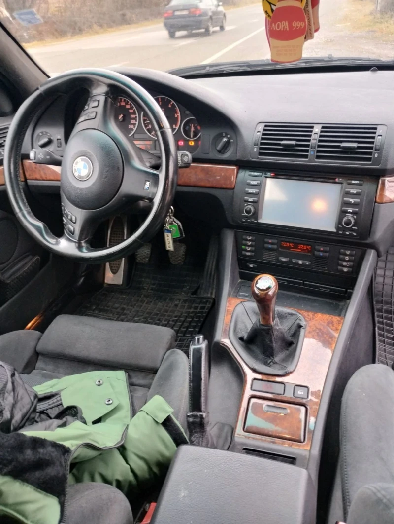 BMW 525, снимка 4 - Автомобили и джипове - 48257974