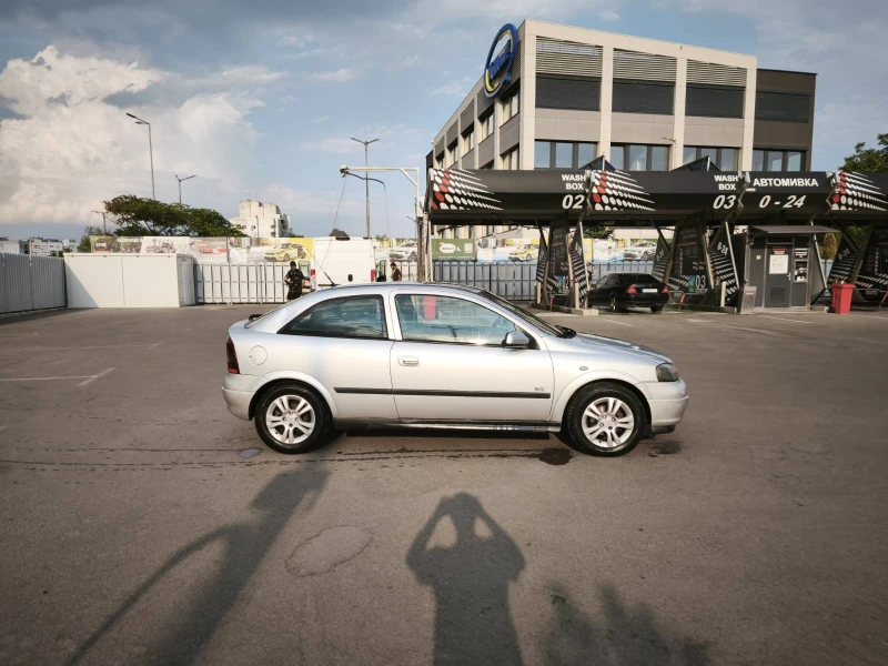 Opel Astra, снимка 8 - Автомобили и джипове - 51487613