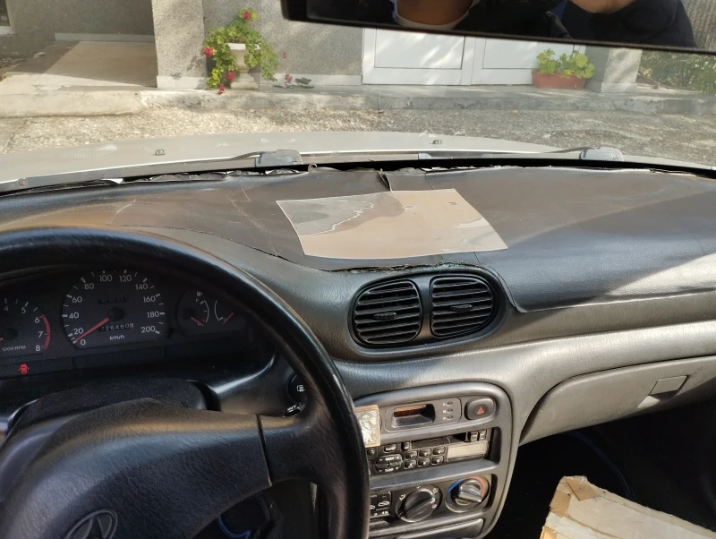 Hyundai Accent 1.5, снимка 4 - Автомобили и джипове - 52148804