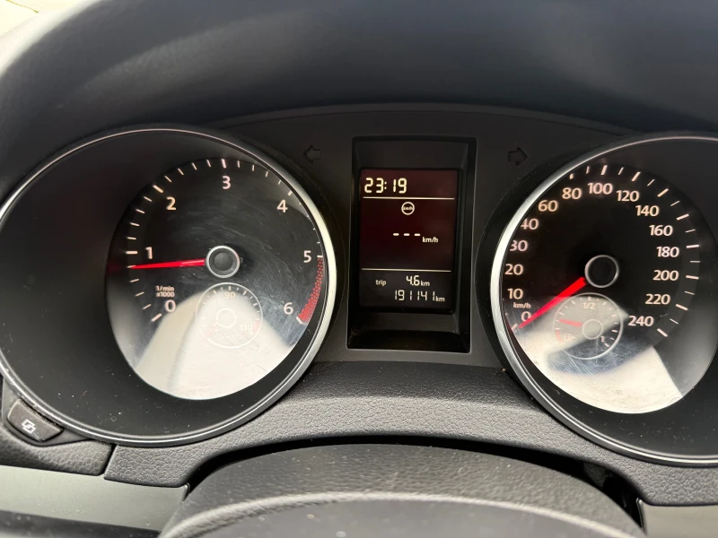 VW Golf 2.0TDI 110к.с., снимка 12 - Автомобили и джипове - 53244073