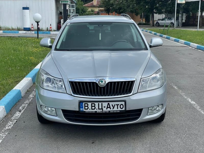 Skoda Octavia TDI 4x4 , снимка 2 - Автомобили и джипове - 37178813