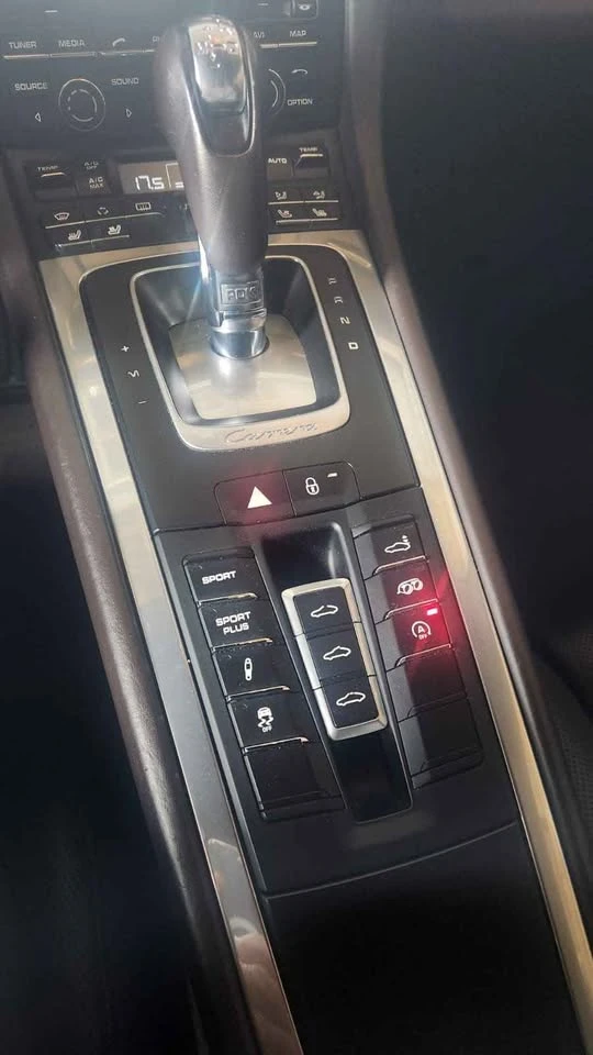 Porsche 911 CARFAX* АВТОФИНАНСИРАНЕ* БЕЗ ПЪРВОНАЧАЛНА ВНОСКА*  - изображение 4