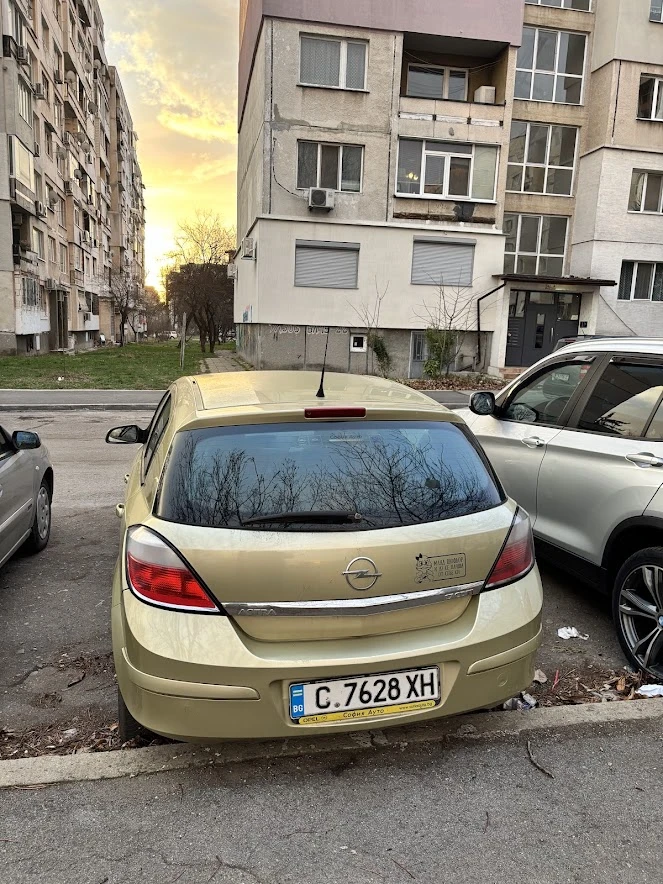 Opel Astra 1.7, снимка 2 - Автомобили и джипове - 53002497