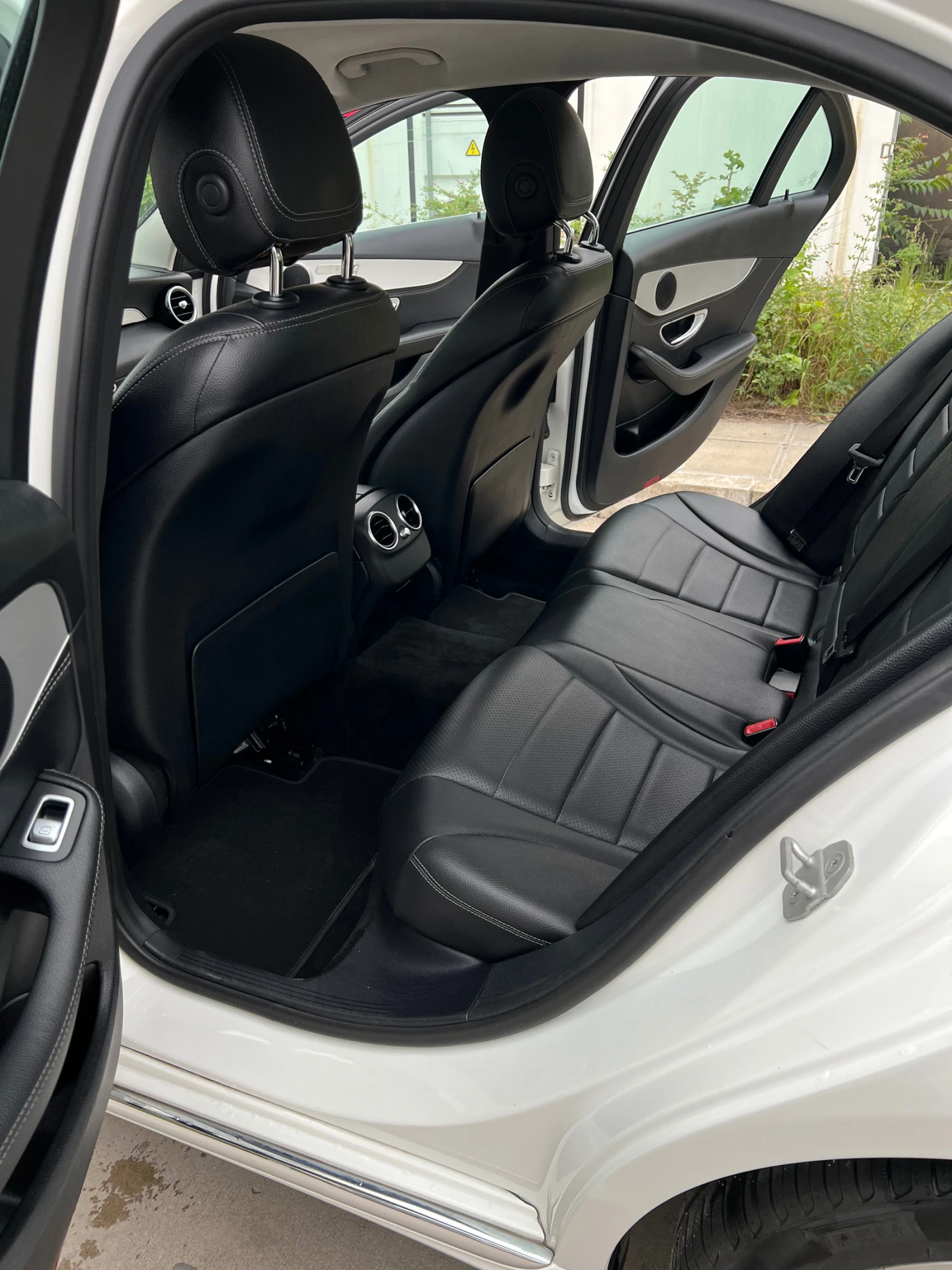 Mercedes-Benz C 300 | Mobile.bg � ����������� 14