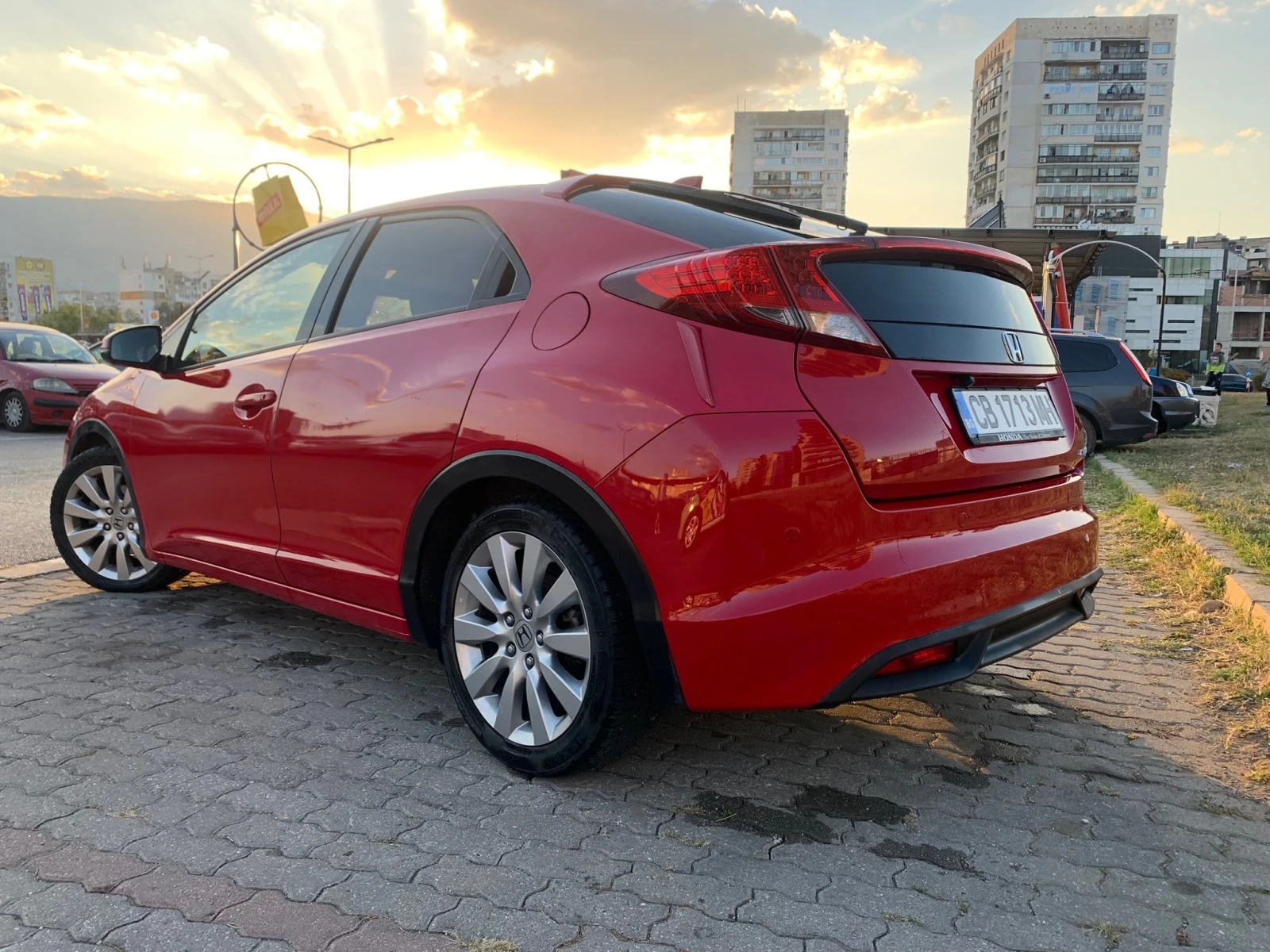 Honda Civic I-DTEC - изображение 7