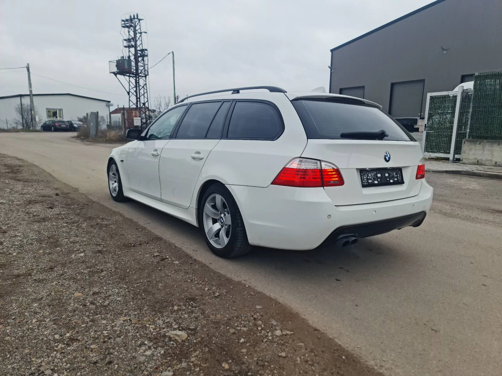 BMW 530 Facelift M-PAKET - изображение 4