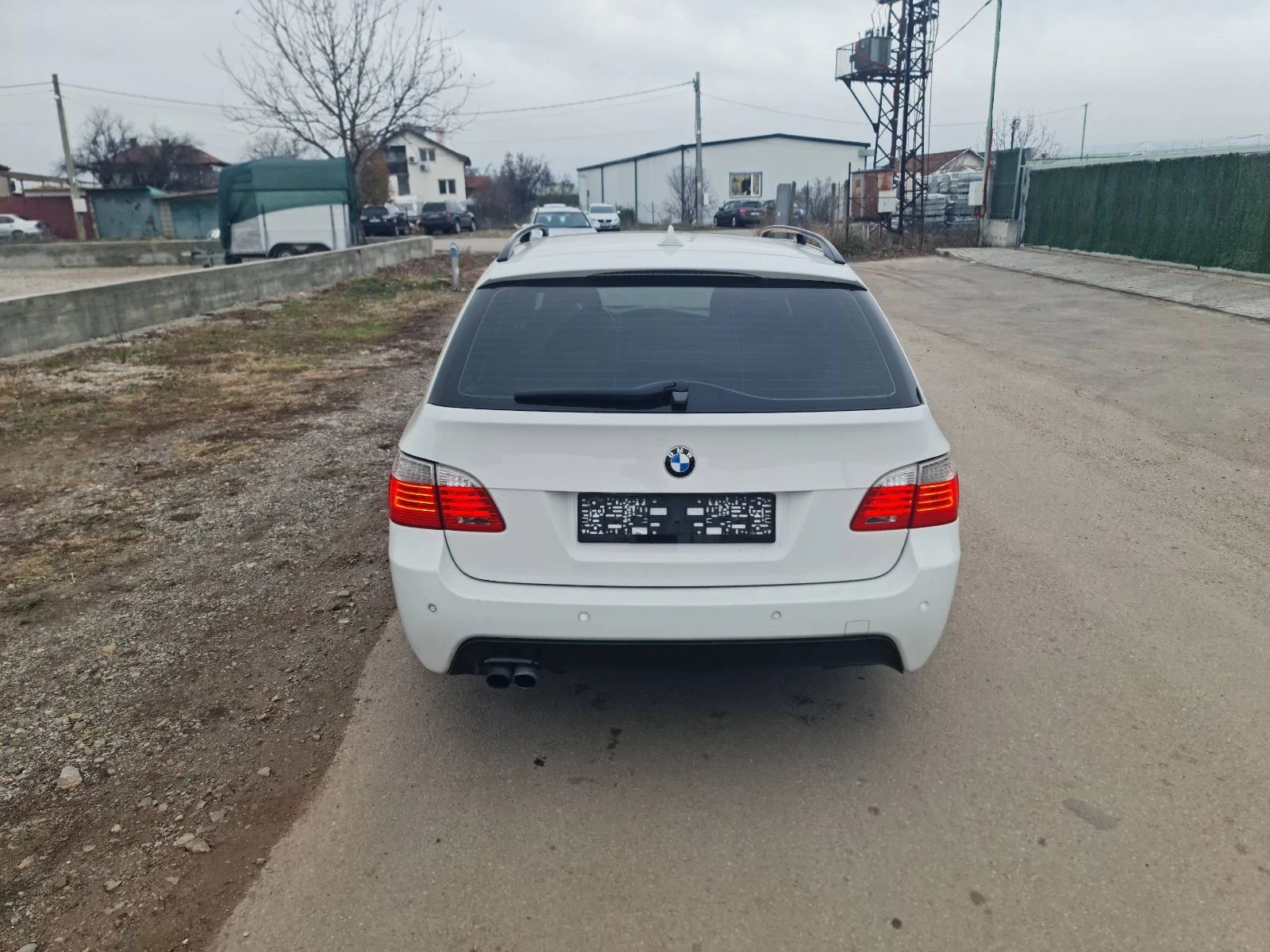 BMW 530 Facelift M-PAKET - изображение 6