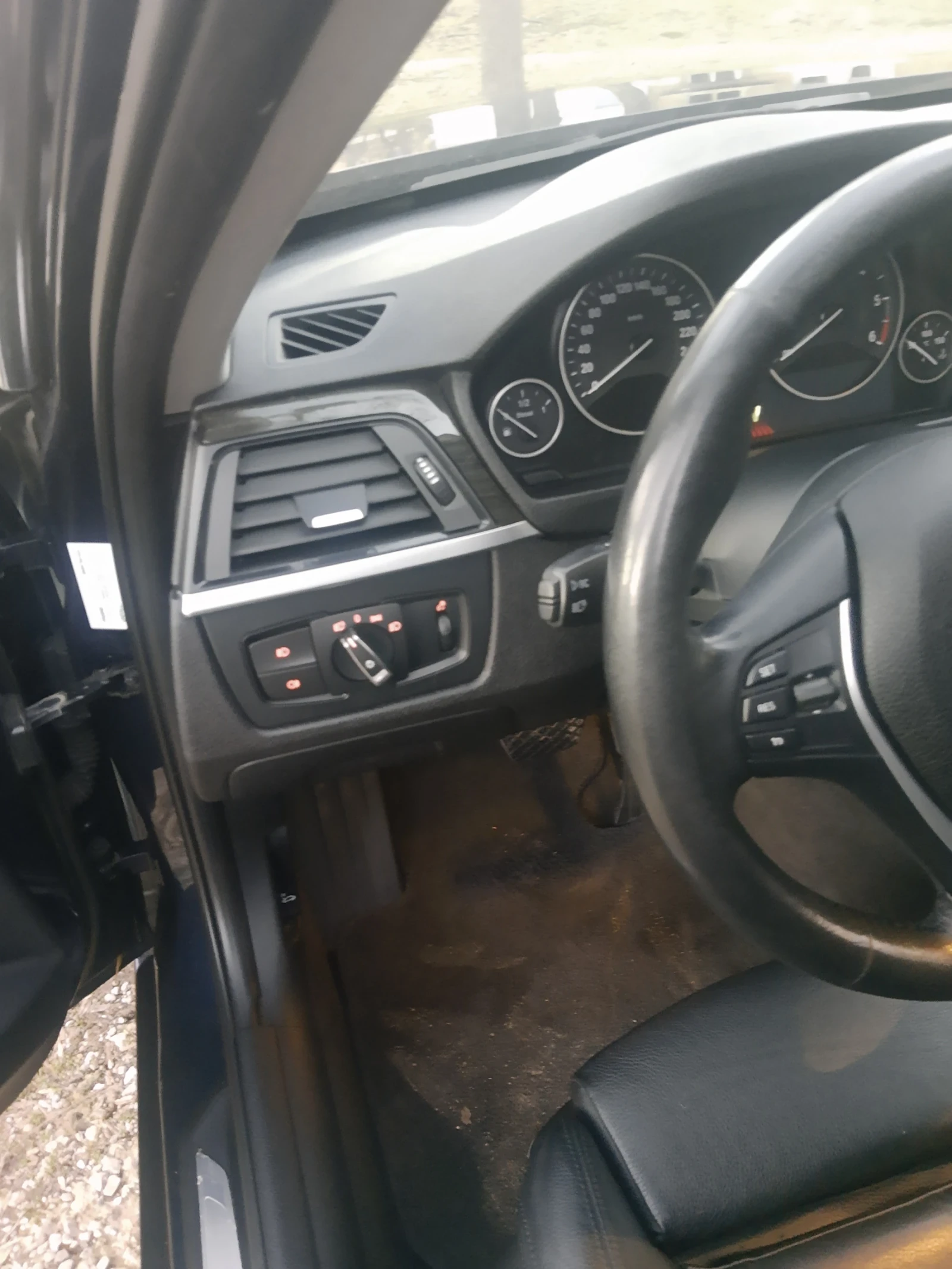 BMW 320  - изображение 6