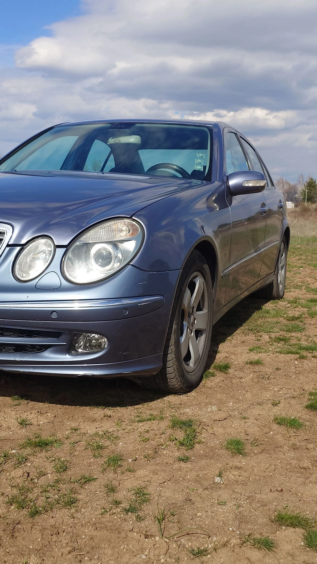 Mercedes-Benz E 270 2.7 CDI, снимка 8 - Автомобили и джипове - 53829748