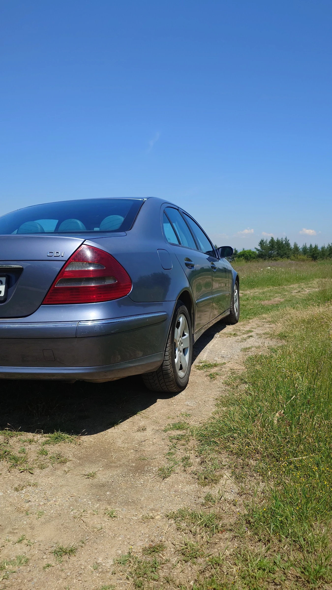 Mercedes-Benz E 270 2.7 CDI - изображение 4