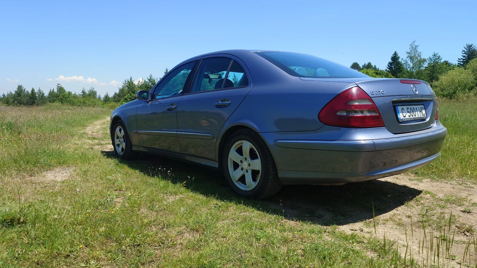 Mercedes-Benz E 270 2.7 CDI - изображение 3
