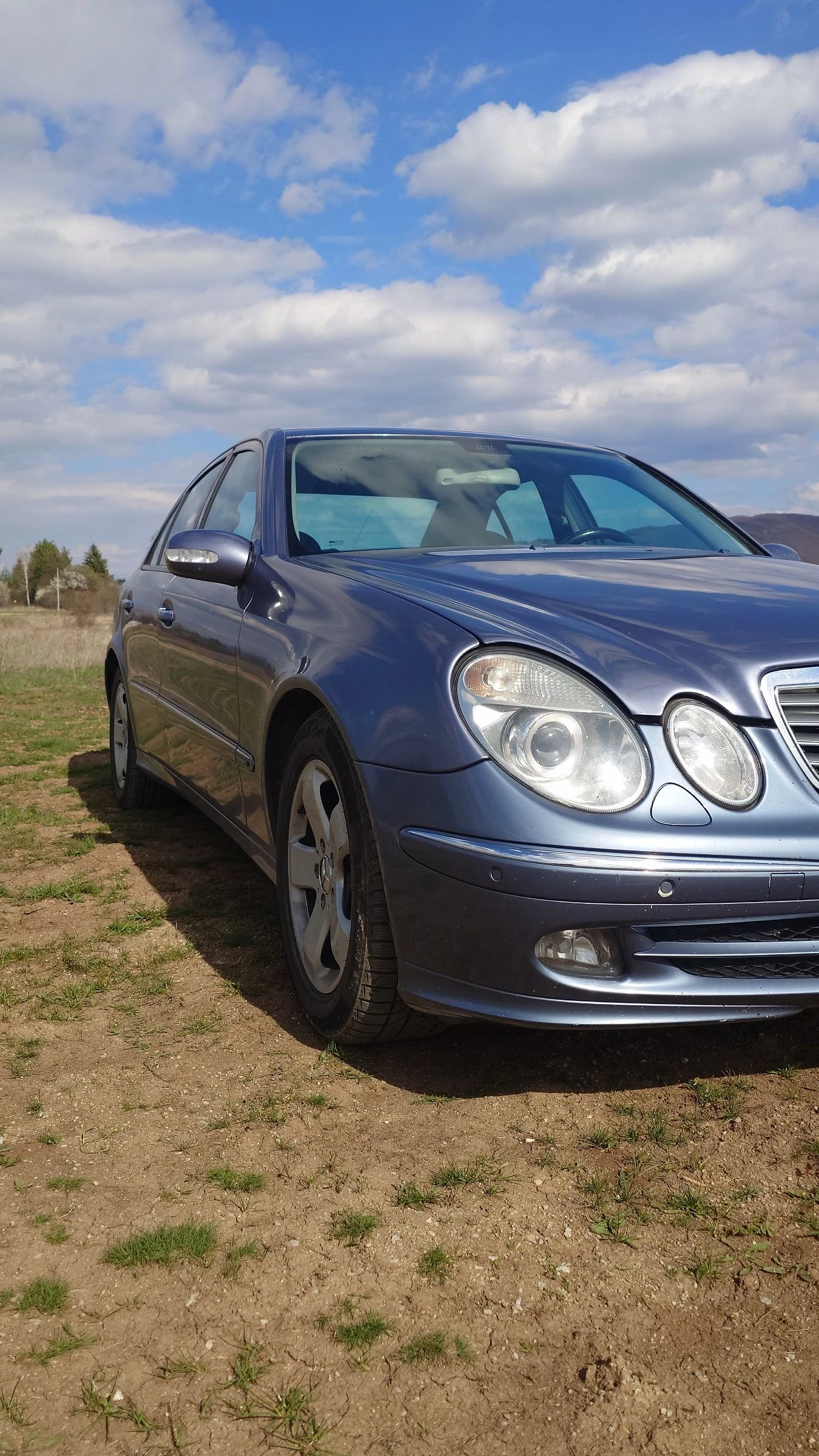 Mercedes-Benz E 270 2.7 CDI, снимка 7 - Автомобили и джипове - 53829748