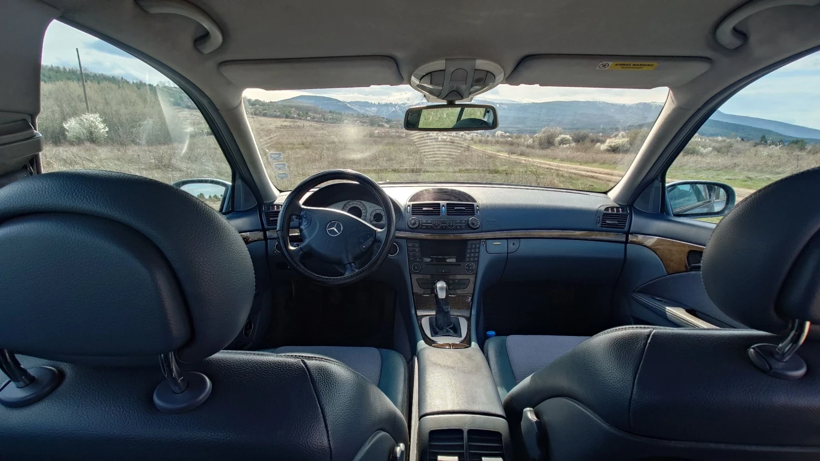 Mercedes-Benz E 270 2.7 CDI, снимка 11 - Автомобили и джипове - 53829748