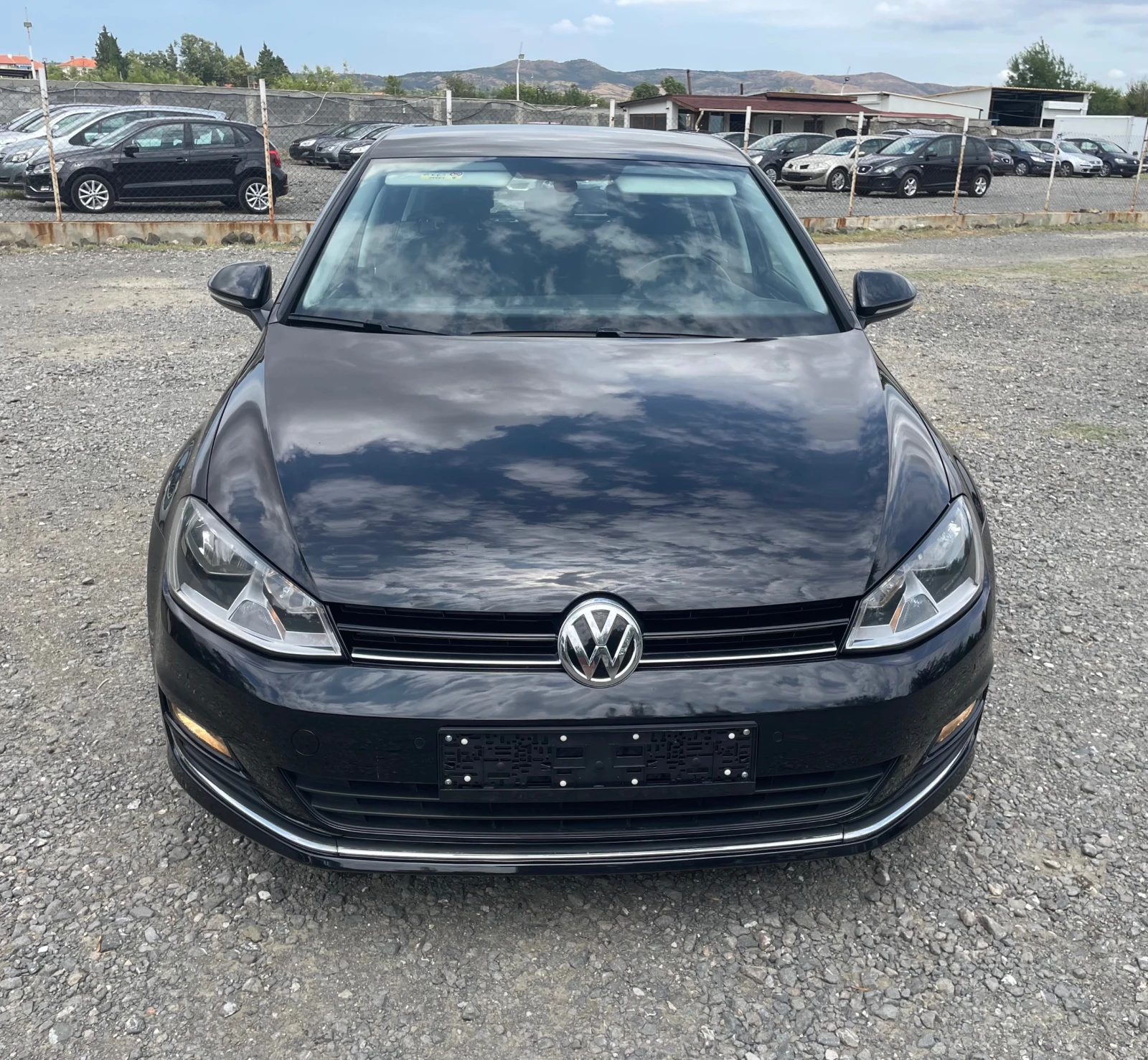 VW Golf 7 Highline 1.6TDi 110к.с ЕURO 6B ЛИЗИНГ - изображение 2