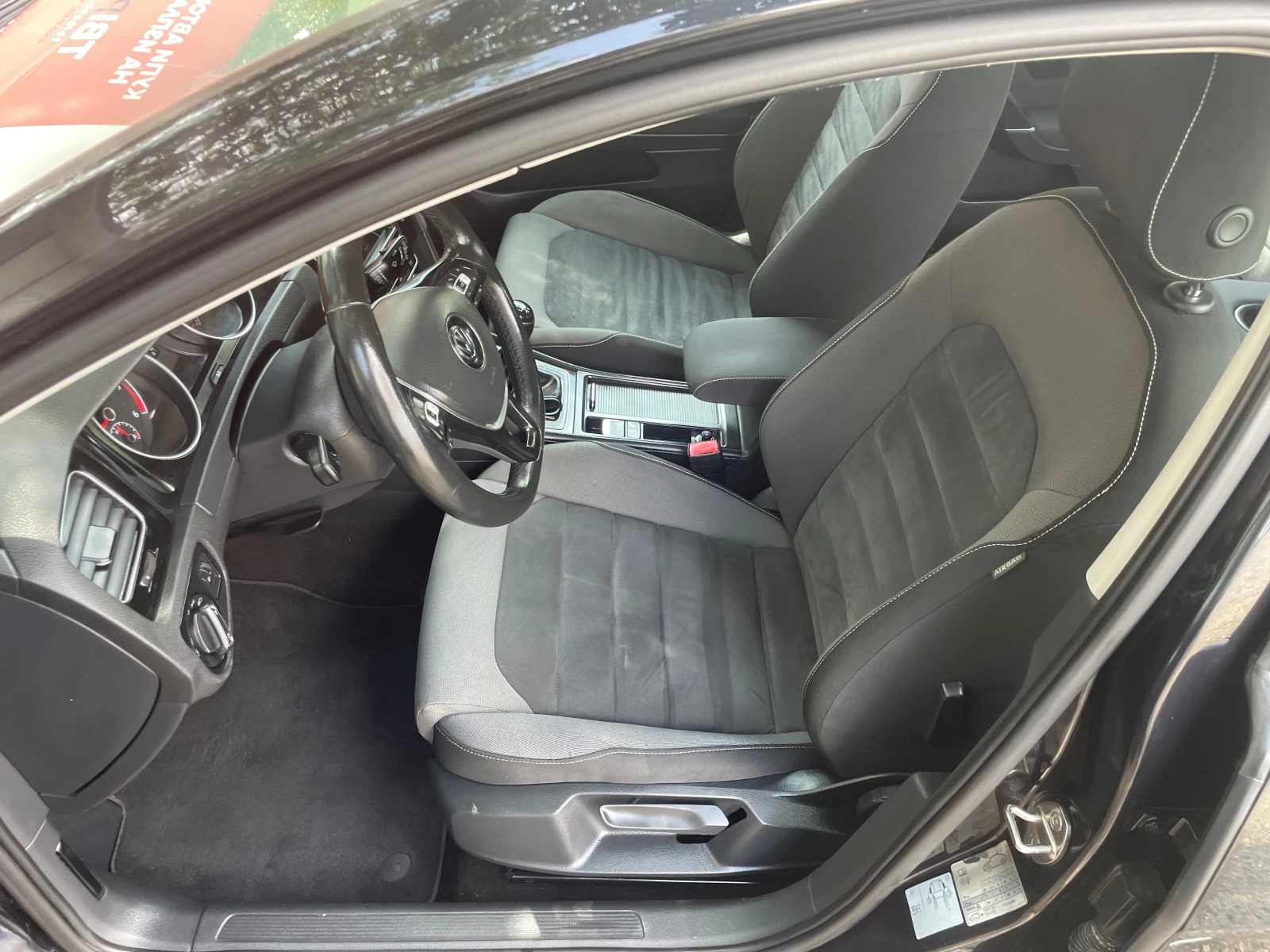 VW Golf 7 Highline 1.6TDi 110к.с ЕURO 6B ЛИЗИНГ - изображение 9