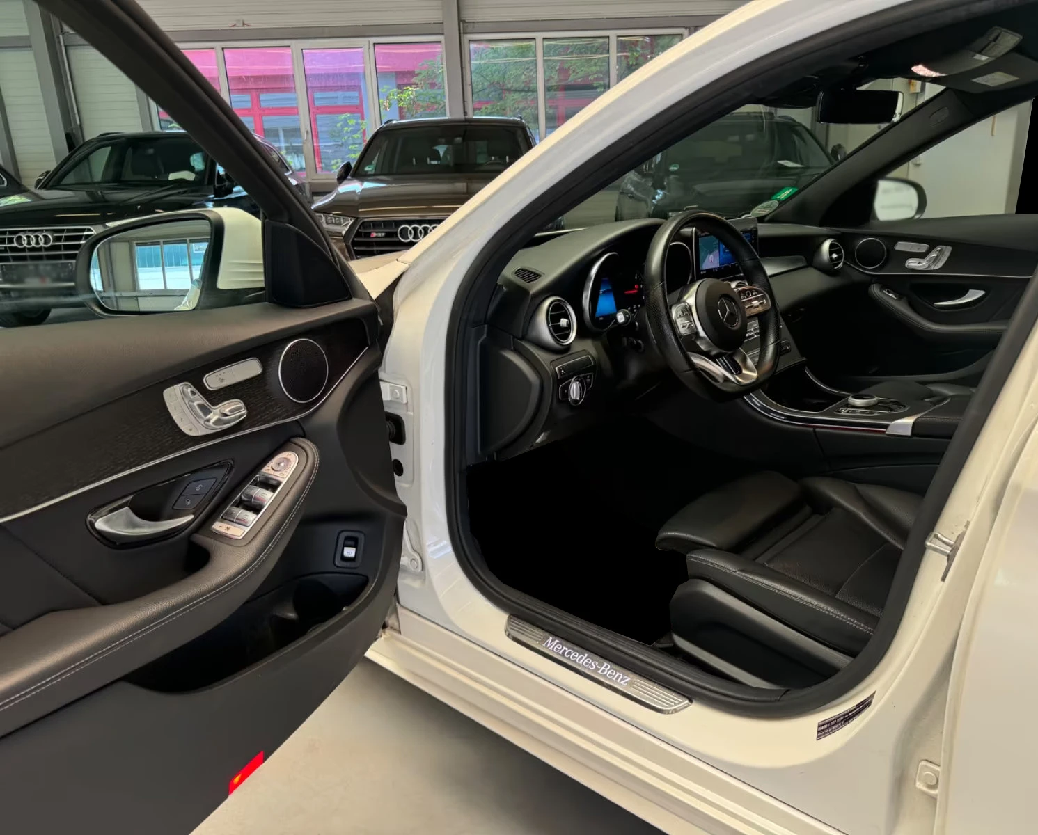 Mercedes-Benz C 220 d/4M/AMG-L./194HP/DISTR/CAM/MASSAGE/MEMO/ACC/770f - изображение 5